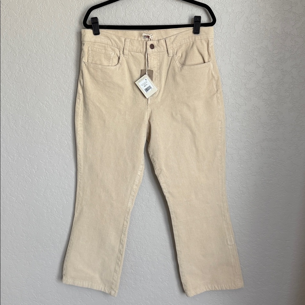 NWT ✨ Faherty Softstretch Cord Flare Summer Sand 32 - Picture 2 of 9